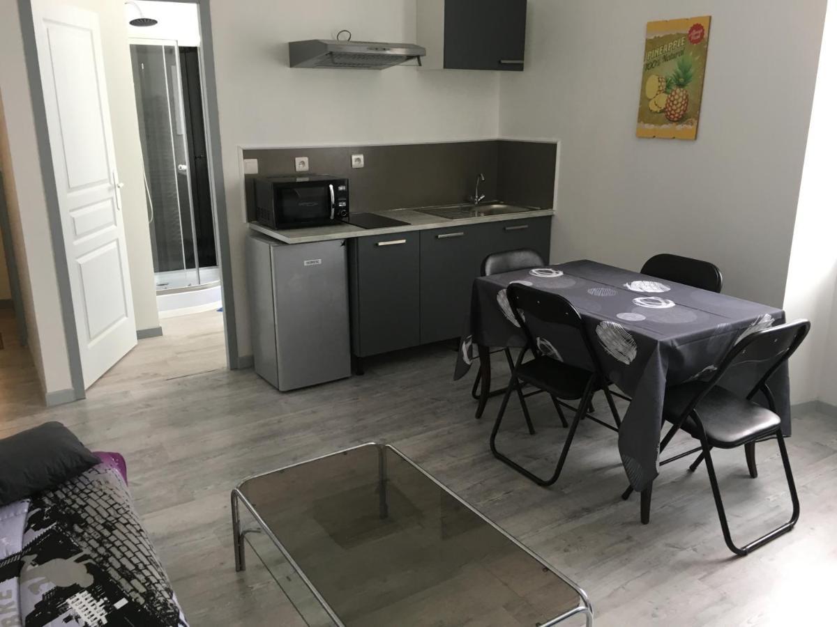 F2 Du Gatinais Apartment Pithiviers Exterior photo